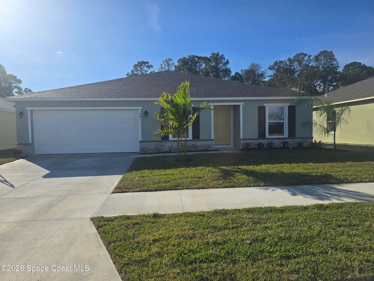 941 SW Richmond Circle Sw, Palm Bay, FL 32908 - Image #1