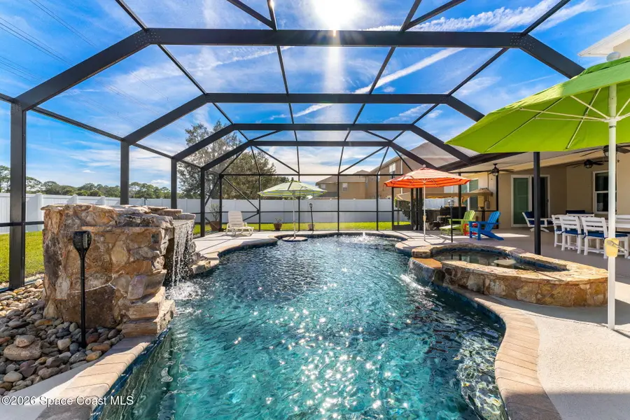 181 Wading Bird Circle Sw, Palm Bay, FL 32908 - Image #2