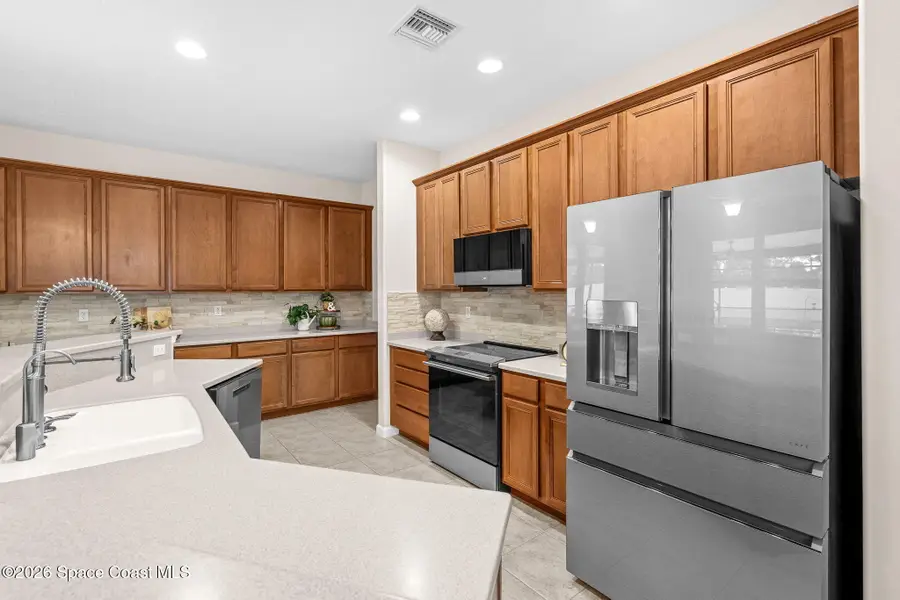 181 Wading Bird Circle Sw, Palm Bay, FL 32908 - Image #3