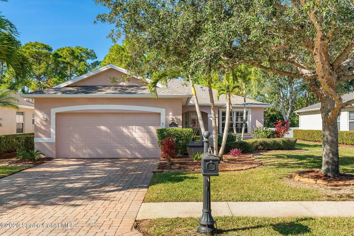 571 Gardendale Circle Se, Palm Bay, FL 32909 - Image #1