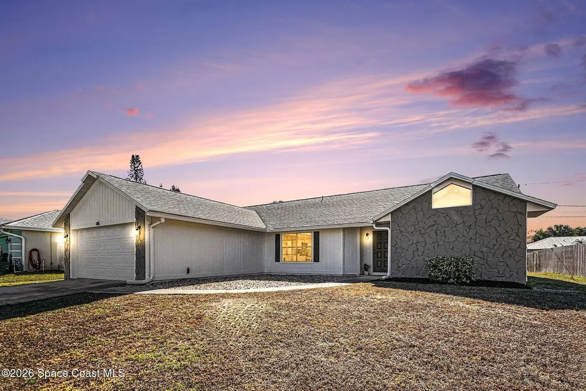 786 Hamm Street Nw, Palm Bay, FL 32907 - Image #1