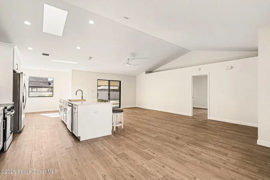 786 Hamm Street Nw, Palm Bay, FL 32907 - Image #3