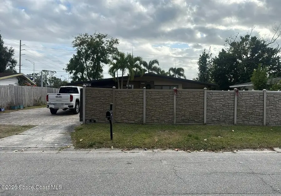 2762 Nancy Street, Sarasota, FL 34238 - Image #2