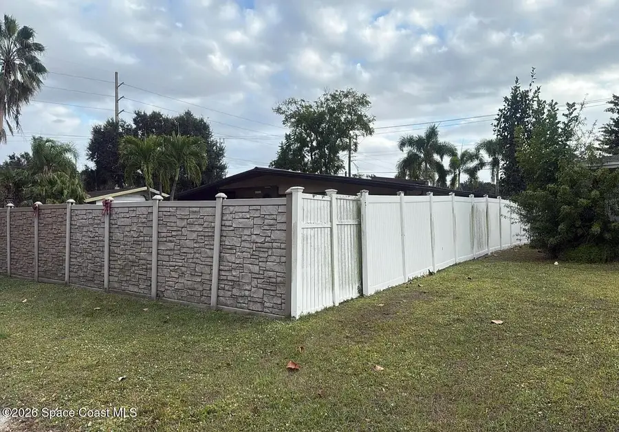 2762 Nancy Street, Sarasota, FL 34238 - Image #3