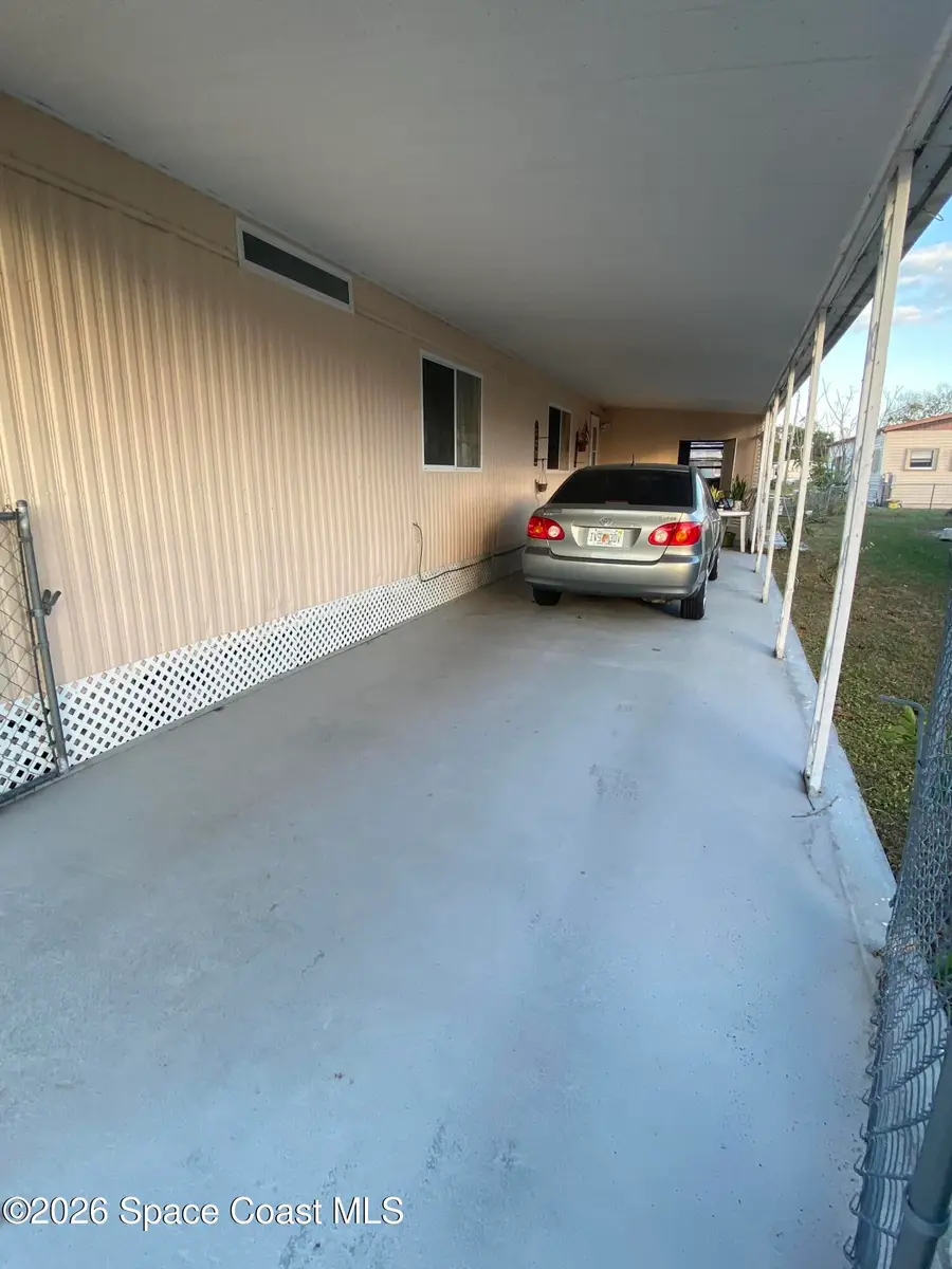 1843 Live Oak Street Ne, Palm Bay, FL 32905 - Image #2