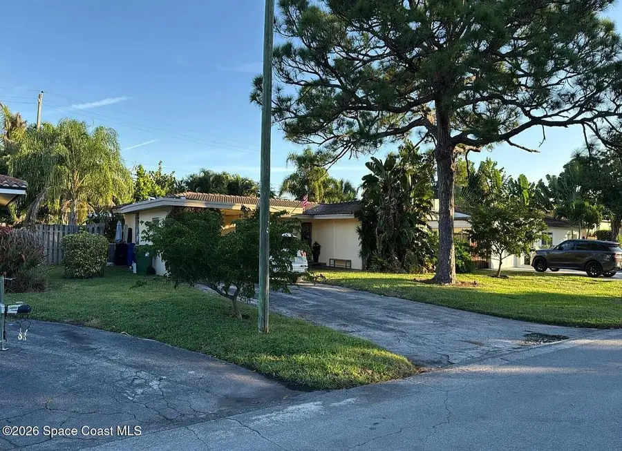 2037 NE 29th Street, Fort Lauderdale, FL 33306 - Image #3