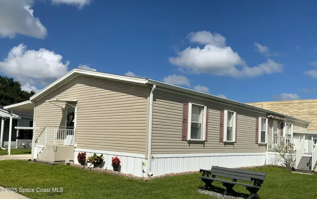264 Holiday Park Boulevard Ne, Palm Bay, FL 32907 - Image #1