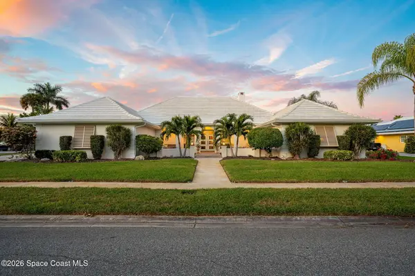 656 Franklyn Avenue, Indialantic, FL 32903