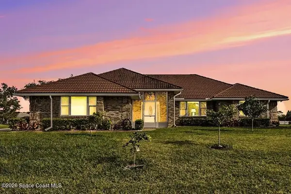 355 Lake View Lane, Palm Bay, FL 32909