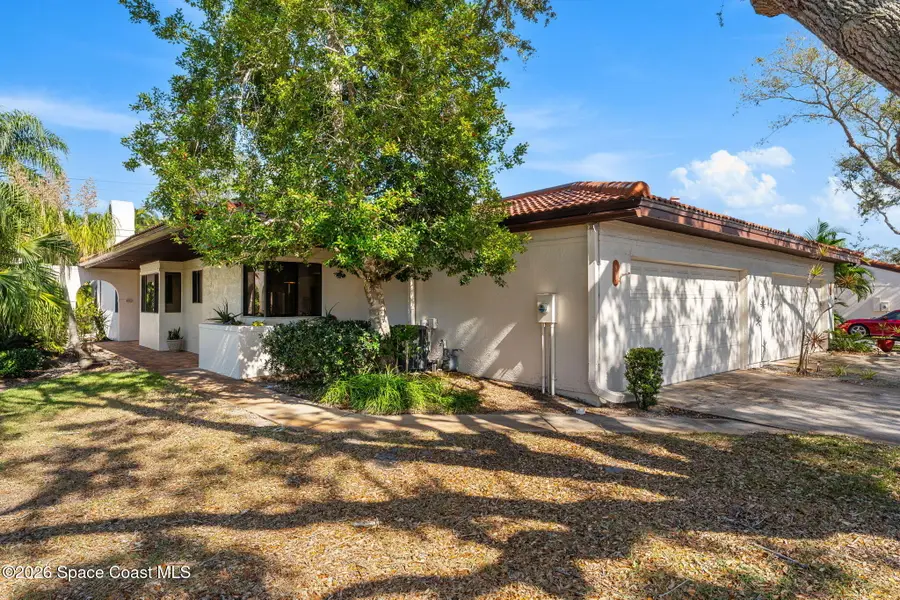 802 Parkside Place #802, Indian Harbour Beach, FL 32937 - Image #3