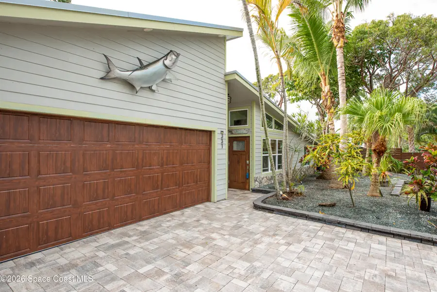 331 Avenida Del Sol Avenue, Indialantic, FL 32903 - Image #3