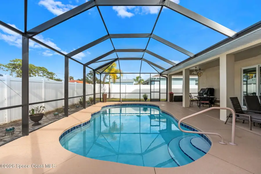 984 Captiva Island Circle Sw, Palm Bay, FL 32908 - Image #2