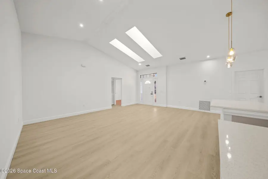 1756 Clover Circle W, Melbourne, FL 32935 - Image #3