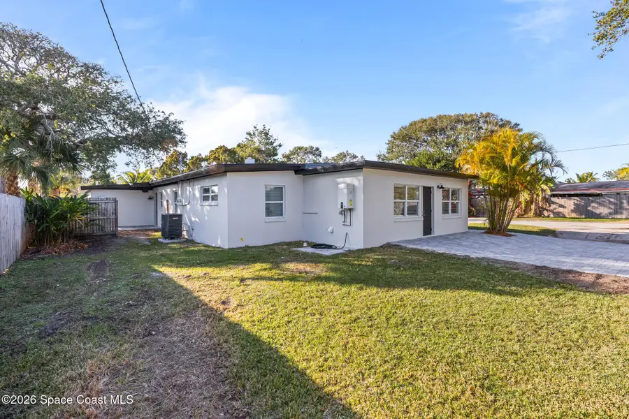 199 Oak Avenue, Cocoa Beach, FL 32931 - Image #2