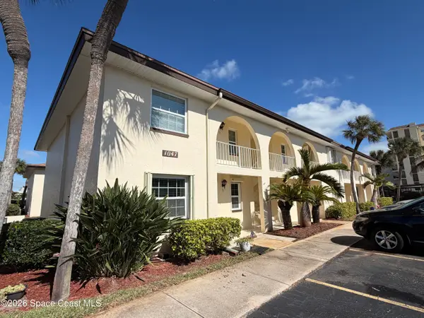 1047 Small Court #38, Indian Harbour Beach, FL 32937