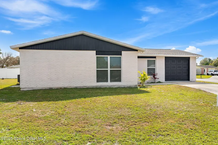 668 John Hancock Lane, Melbourne, FL 32904 - Image #2