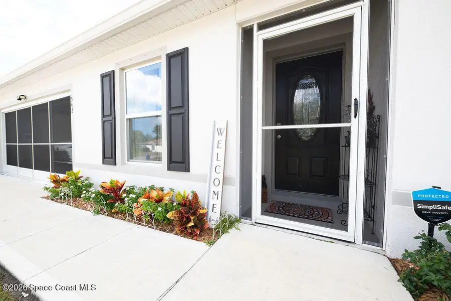 542 SW Mimosa Street Sw, Palm Bay, FL 32908 - Image #3
