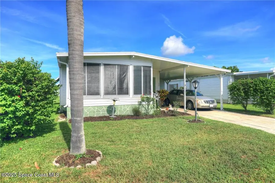 912 Oriole Circle, Barefoot Bay, FL 32976 - Image #2