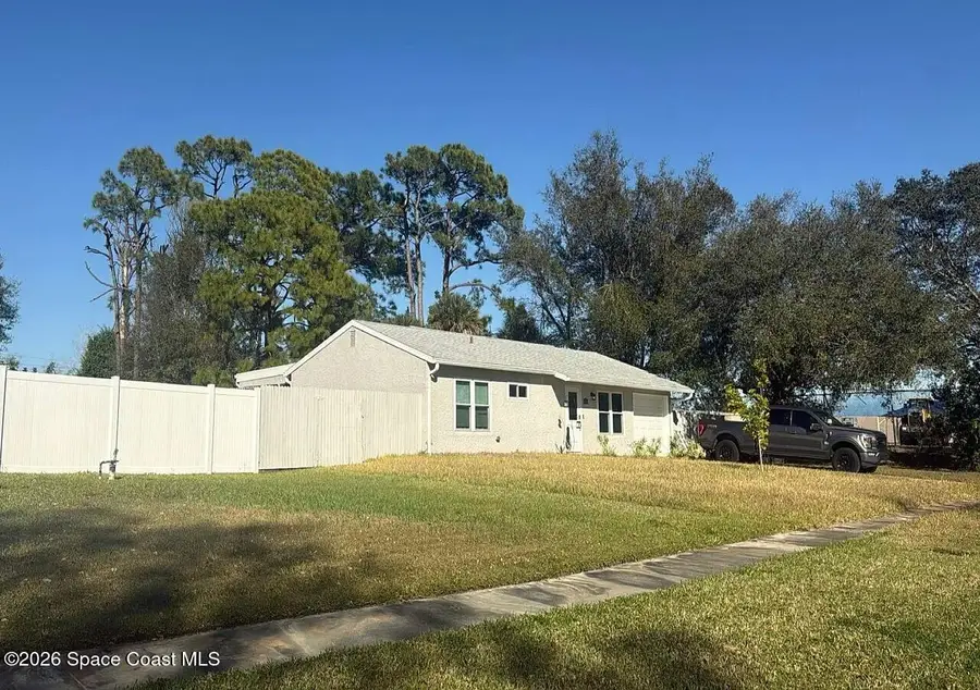 6338 Kenwood Drive, North Port, FL 34286 - Image #2