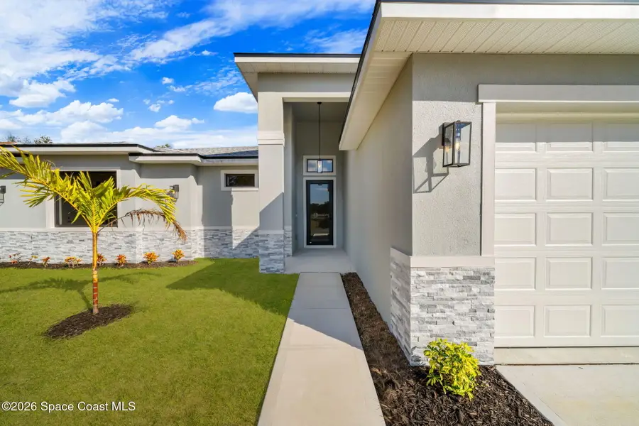 797 Tejon Avenue Sw, Palm Bay, FL 32908 - Image #3