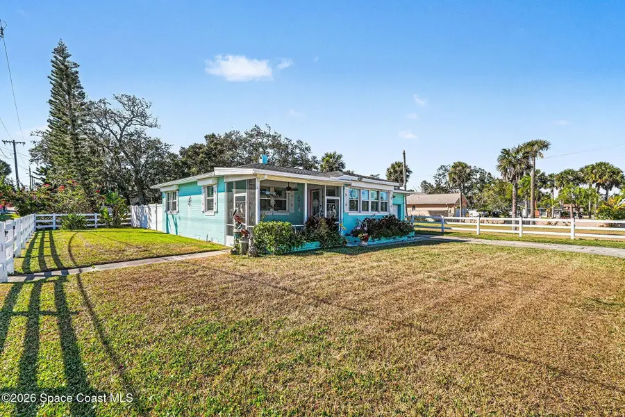 302 Riverside Drive, Holly Hill, FL 32117 - #2