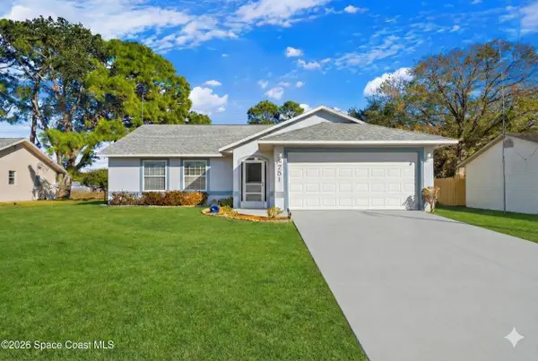 751 Glencove Avenue Nw, Palm Bay, FL 32907