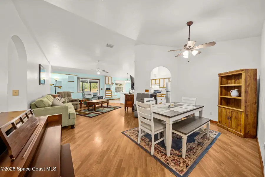 751 Glencove Avenue Nw, Palm Bay, FL 32907 - Image #2