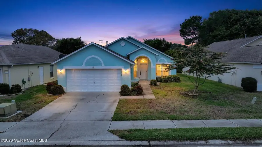 934 Pine Creek Circle Ne, Palm Bay, FL 32905 - Image #2