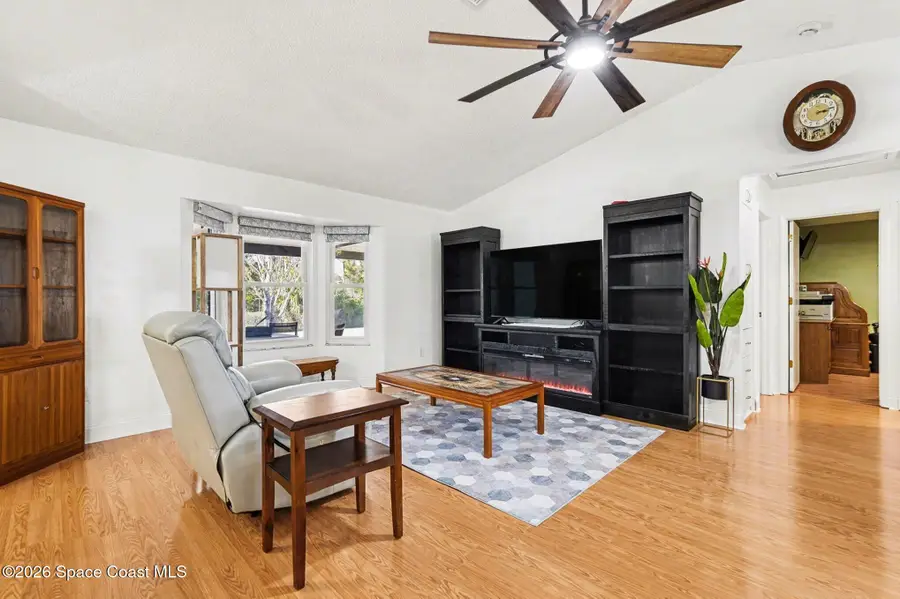 457 Wildwood Avenue Sw, Palm Bay, FL 32908 - Image #2