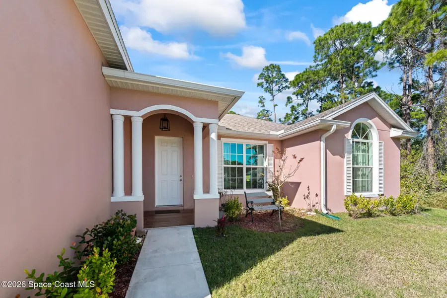 824 Schomer Avenue Sw, Palm Bay, FL 32908 - Image #2