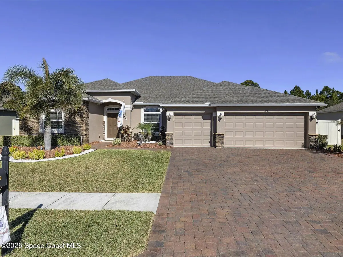 679 Gleneagles Drive Se, Palm Bay, FL 32909 - Image #1