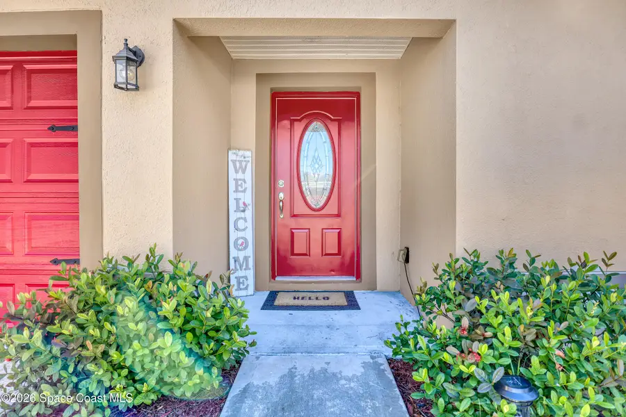 1247 Heitzman Avenue Sw, Melbourne, FL 32908 - Image #2