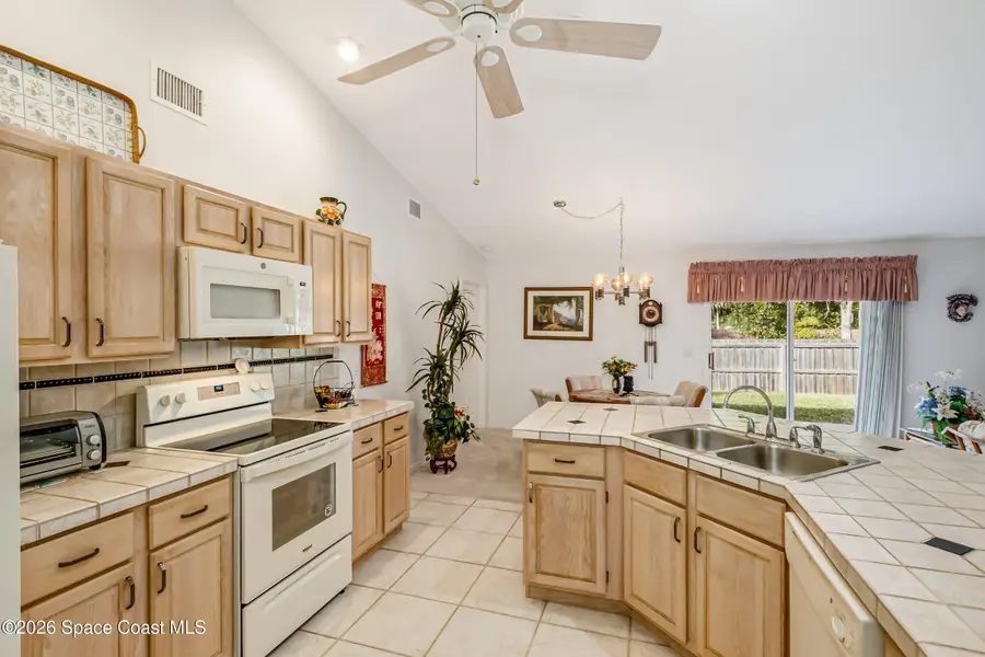 2446 Oakcrest Lane, Melbourne, FL 32904 - Image #3