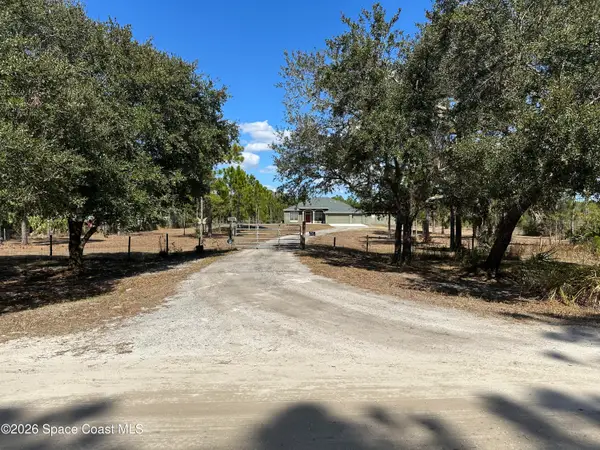 14650 87th Street, Fellsmere, FL 32948