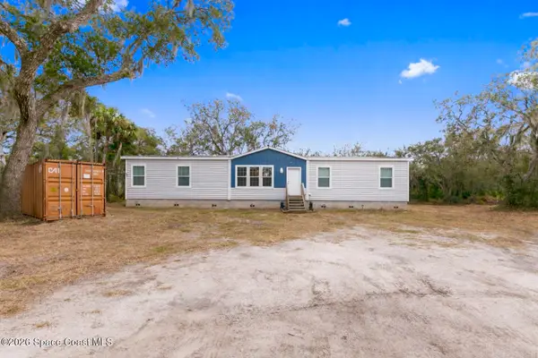 9175 Freedom Road, Mims, FL 32754