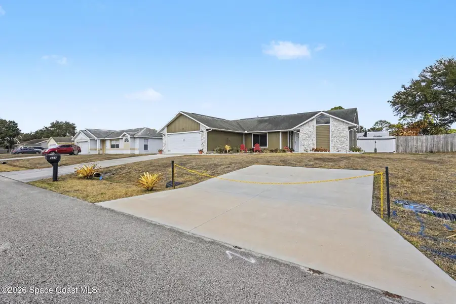 435 NE Delmonico Street Ne, Palm Bay, FL 32907 - #2