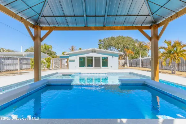 213 E Grant Avenue, Cocoa Beach, FL 32931