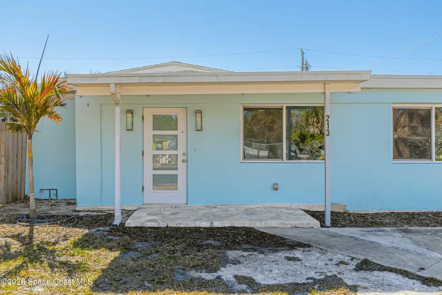 213 E Grant Avenue, Cocoa Beach, FL 32931 - #2
