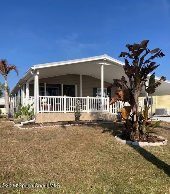 1418 Barefoot Circle, Barefoot Bay, FL 32976