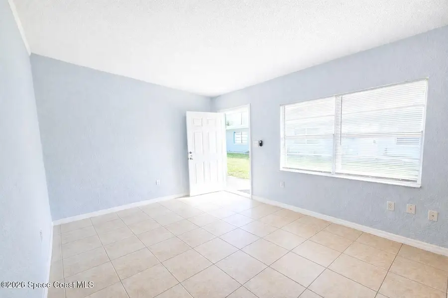 135 Roosevelt Avenue #135c, Cocoa Beach, FL 32931 - #3