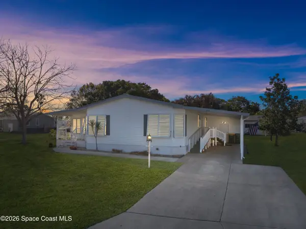 907 Yew Street, Barefoot Bay, FL 32976