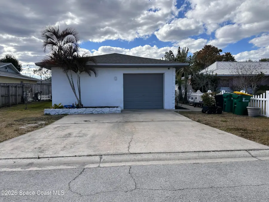 135 S Kenneth Court, Merritt Island, FL 32952 - #2