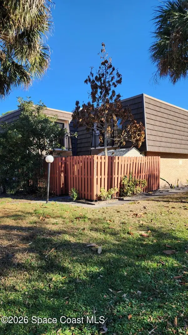 3311 Vista Oaks Circle Ne, Palm Bay, FL 32905