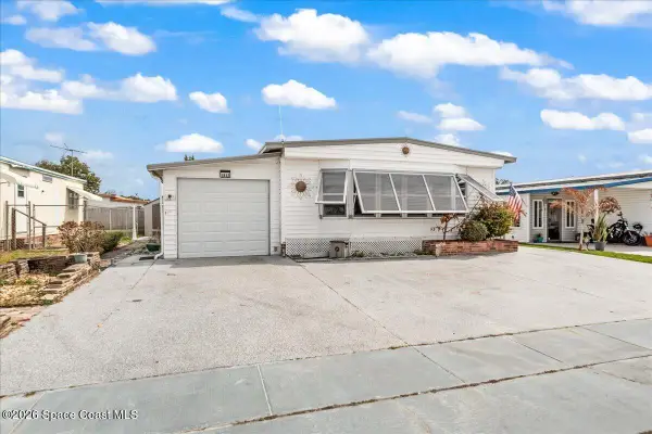 1813 Coco Plum Street Ne, Palm Bay, FL 32905