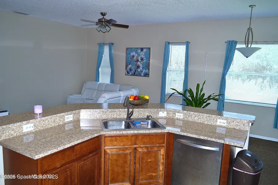 507 Haleybury Street Sw, Palm Bay, FL 32908 - #2