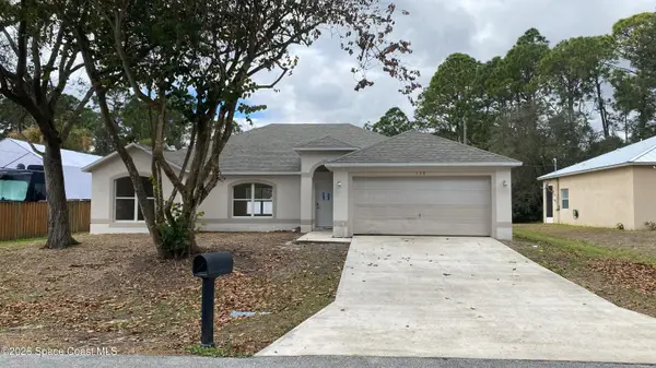 320 Wisteria Avenue Nw, Palm Bay, FL 32907