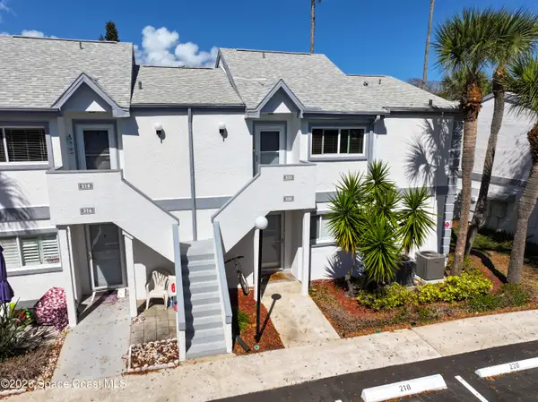 222 Beach Park Lane #V76, Cape Canaveral, FL 32920