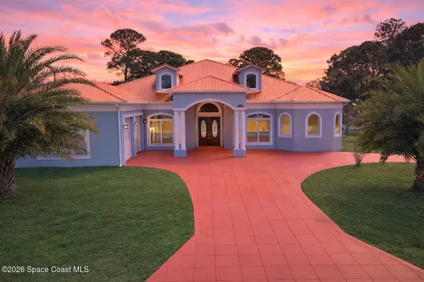 757 Donau Avenue Nw, Palm Bay, FL 32907