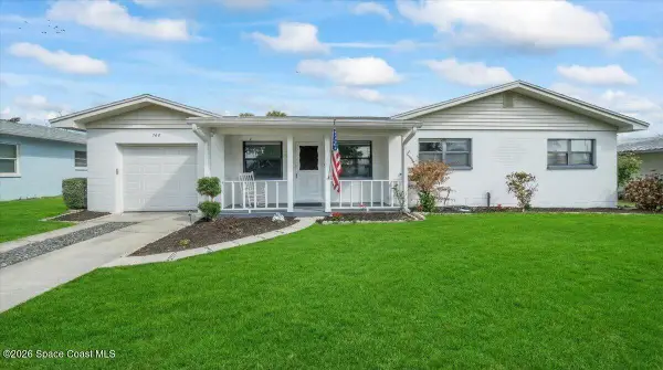 586 Lorraine Drive, Melbourne, FL 32935