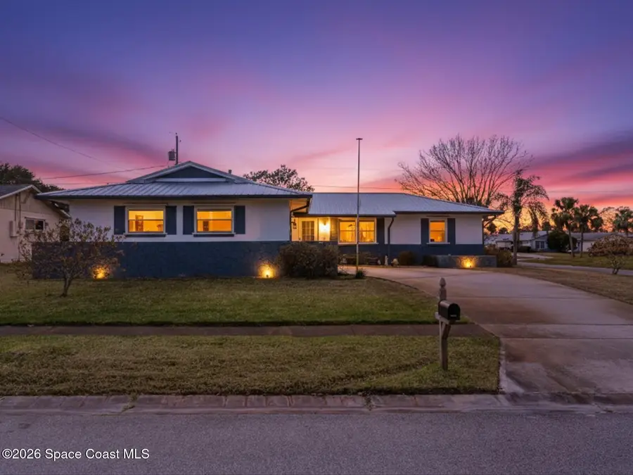 628 Ebony Street, Melbourne, FL 32935 - #2